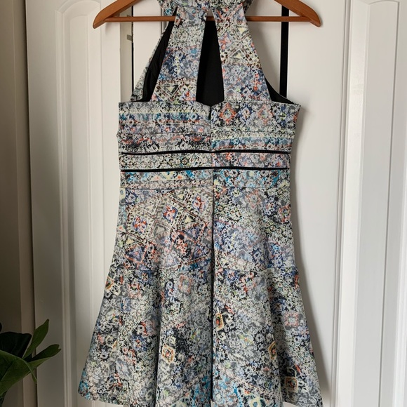 Parker Dress - Picture 2 of 3